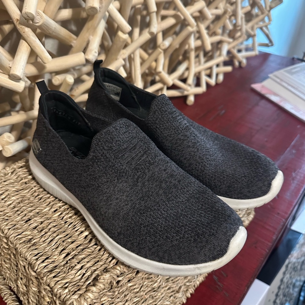 Skechers Women's Slip-On Slippers - Dark Gray